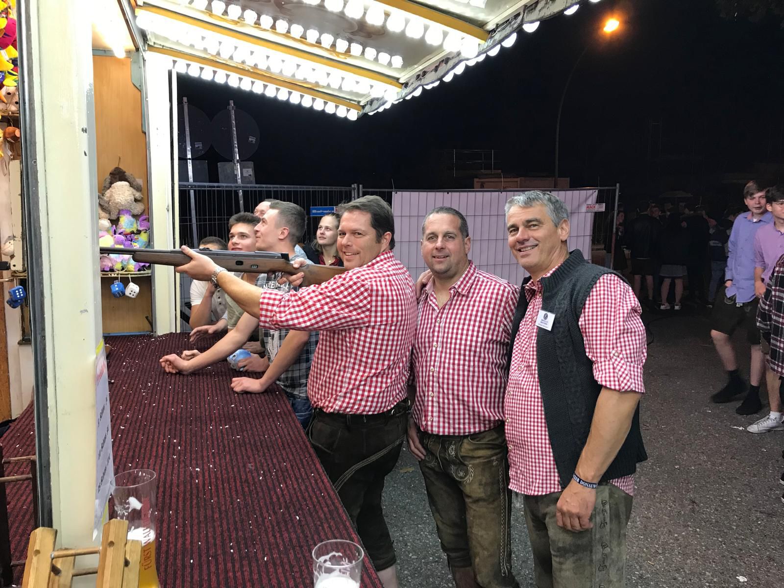 image of a university campus fair in the courtyard